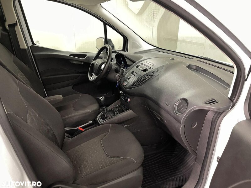 Ford Transit Courier