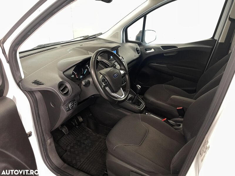 Ford Transit Courier