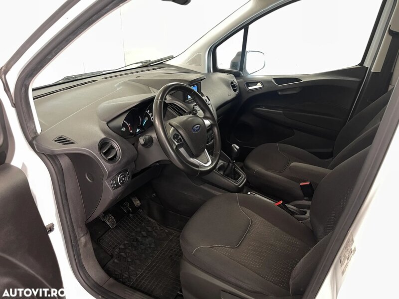 Ford Transit Courier