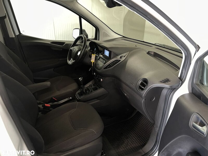 Ford Transit Courier